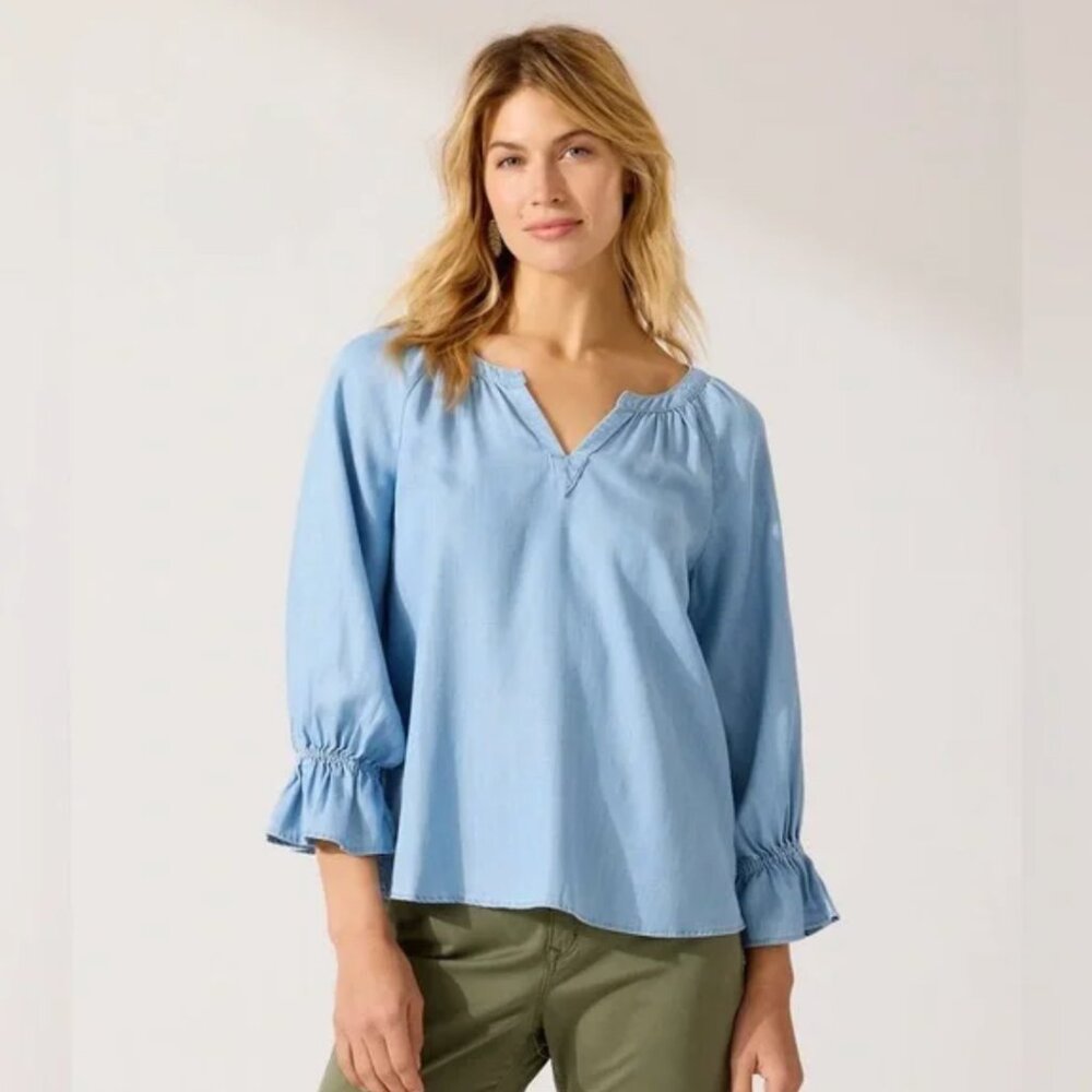 TOMMY BAHAMA CHAMBRAY MONTAUK 3/4-SLEEVE TOP LT STORM WASH Size Lg